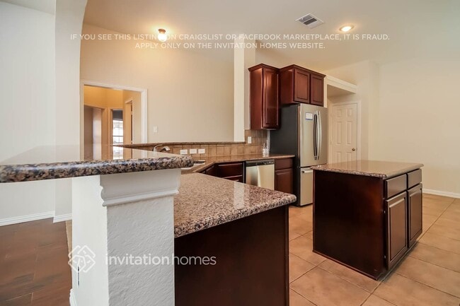 Foto del edificio - 222 Vernon Dr