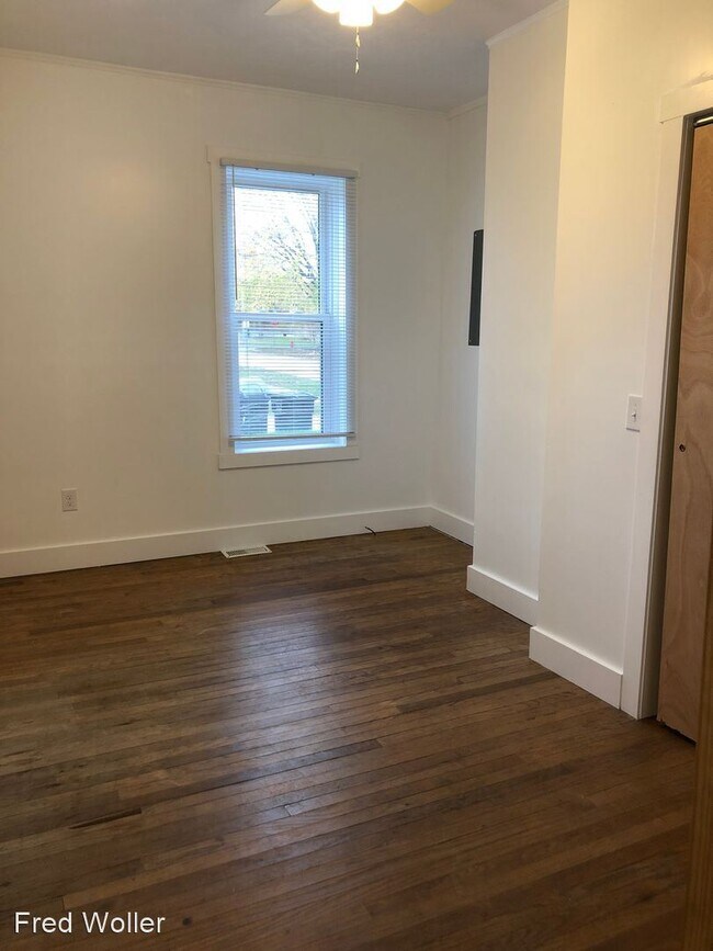 Building Photo - 3 br, 2 bath House - 1517 - 5th St.