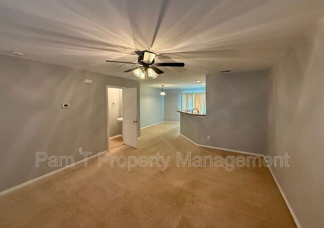 Foto del edificio - 37 Timber Crest Ct