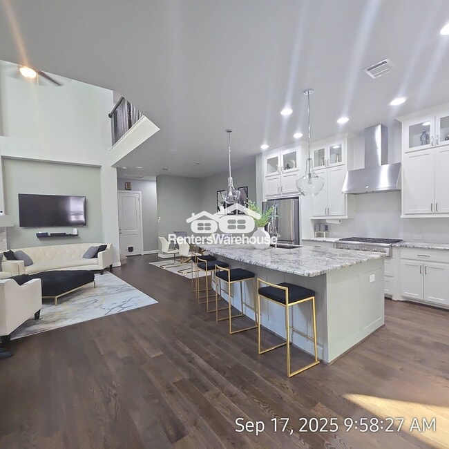 Building Photo - 7225 Collin McKinney Pkwy
