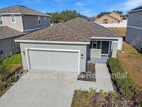 Building Photo - 1229 Forest Gate Cir