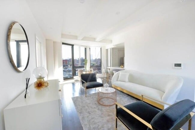 Building Photo - 2 bedroom in NEW YORK NY 10035