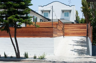 Building Photo - 2215 Elsinore St