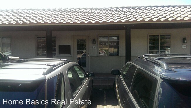 Building Photo - Studio, 2 bath House - 104 & 106 S Mountai...