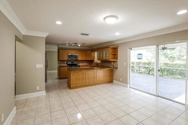 Foto del edificio - 9326 NW 8th Cir