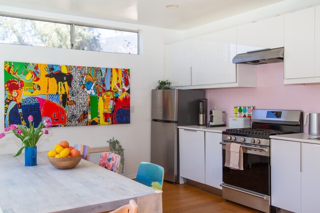 Building Photo - The Modern Cabin – Stunning Views, Cinema,...
