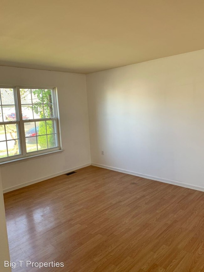 Building Photo - 4 br, 2.5 bath House - 78 Tracer Dr