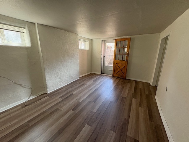 Building Photo - Charming 2 Bed, 1 Bath Lower Level Unit wi...