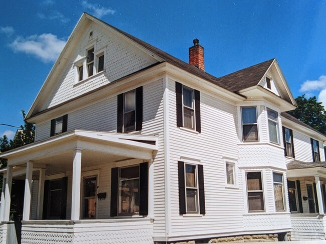 Building Photo - 49 Owego St