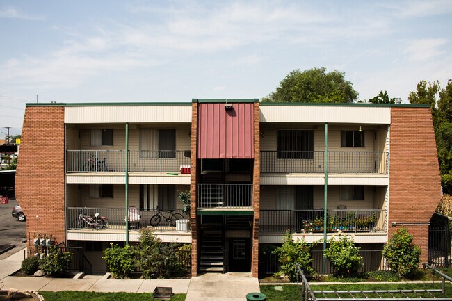 Foto del edificio - Villa Charmant Apartments