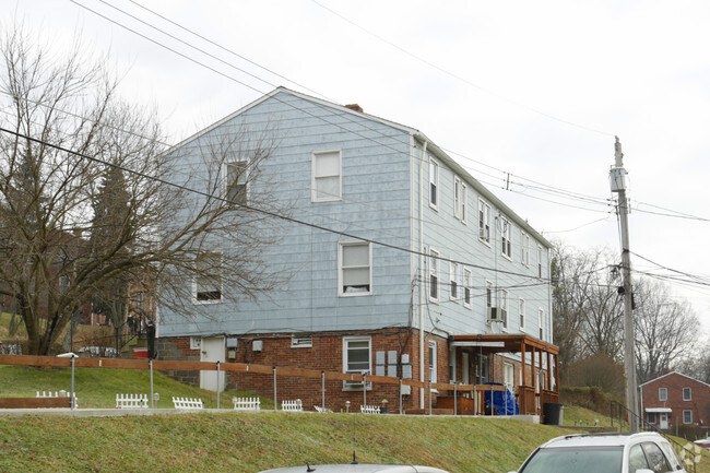 Building Photo - Shalercrest Apartments