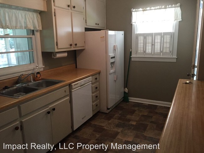 Foto del edificio - 102 Cordell St