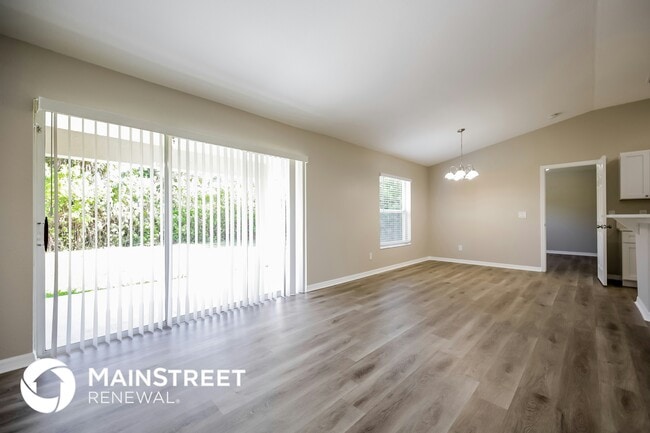 Building Photo - 3607 75th St W