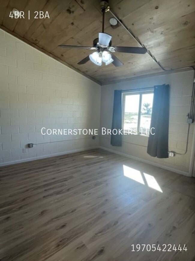 Foto del edificio - 18747 Co Rd I
