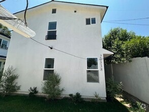 Building Photo - 20338 Cantara St