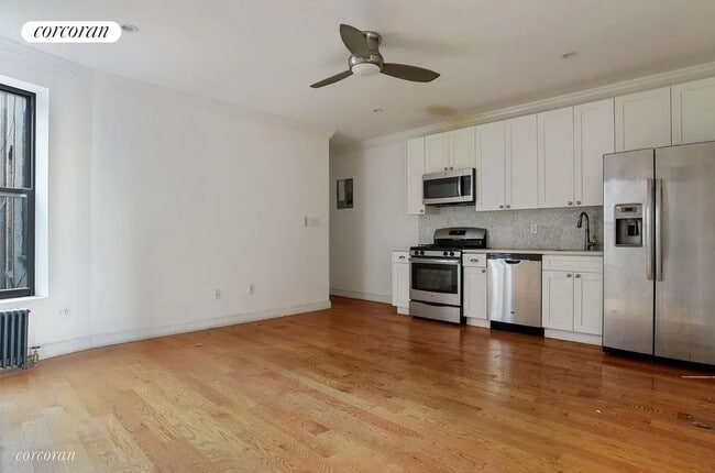 Building Photo - 245 Ocean Pkwy