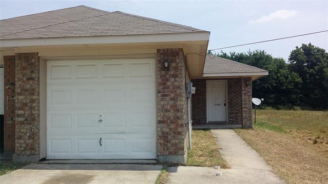 Primary Photo - 13657 Biggs St
