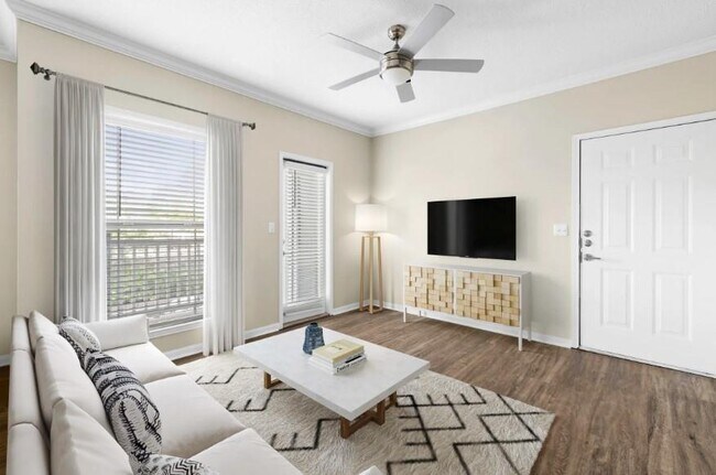 Foto del edificio - 2500 Shallowford Rd