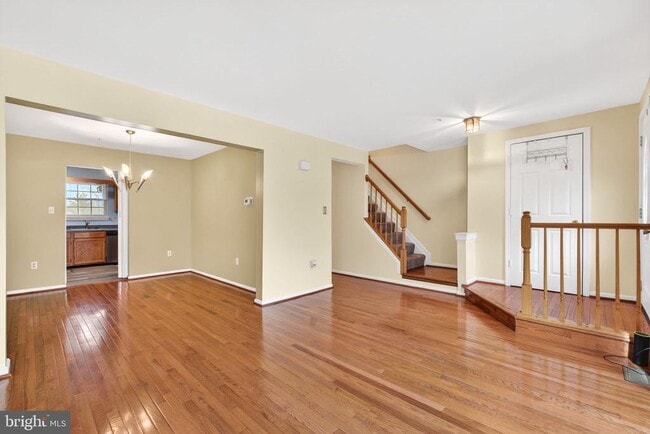 Foto del edificio - 8813 Ritchboro Rd