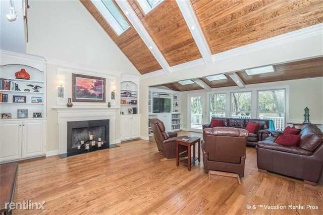 Foto del edificio - 1 Narragansett Ln
