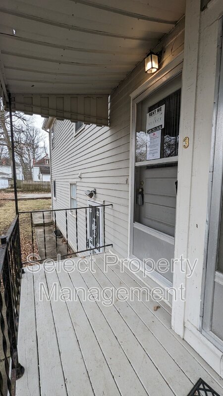 Building Photo - 333 W Suttenfield St