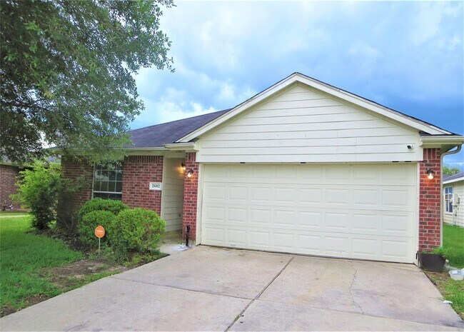 Building Photo - 2602 Muscory Dr