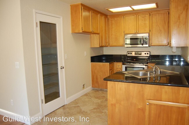 Building Photo - 3022 Springview Meadows Dr
