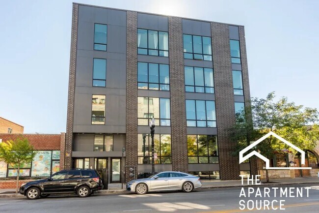 Foto del edificio - 2247 W Lawrence Ave