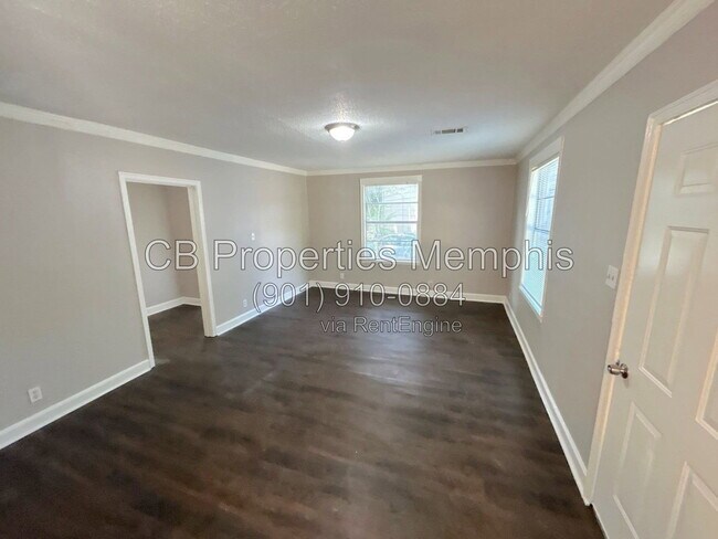 Foto del edificio - 1018 McEvers Cir