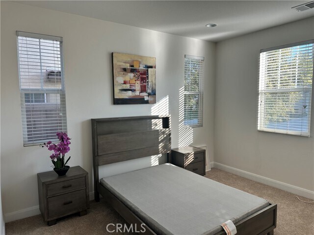 Building Photo - 9738 La Vine Ct