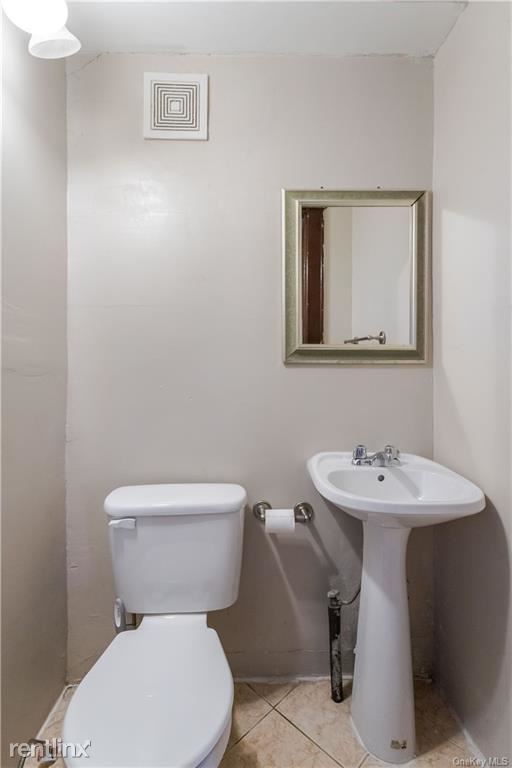 Foto del edificio - 3 br, 2 bath House - 3 Prospect Dr