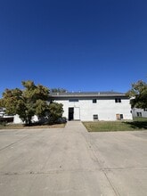 Building Photo - 1401 Cole Ave