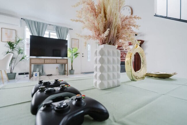 Foto del edificio - 2304 E 14th St