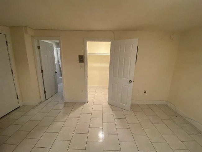 Building Photo - 401 Broadway