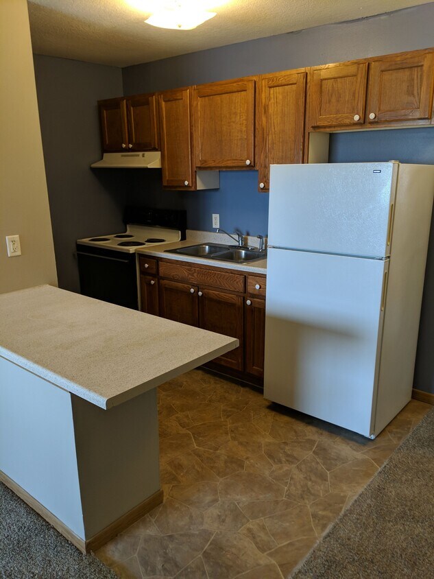 Goldfinch Meadows - Apartments at 3101-3227 Stoney Point Rd SW Cedar