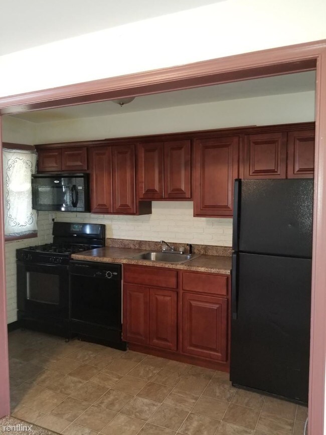 Building Photo - 7976 Saint Monica Dr