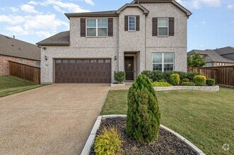 Building Photo - 2112 Victory Ln