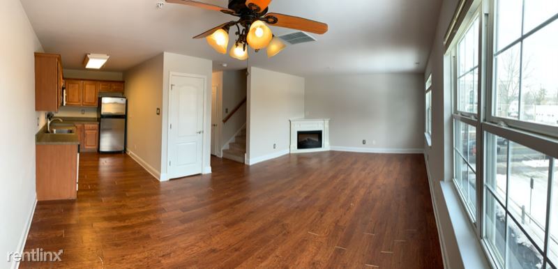 Foto principal - 1244 Kings Hwy