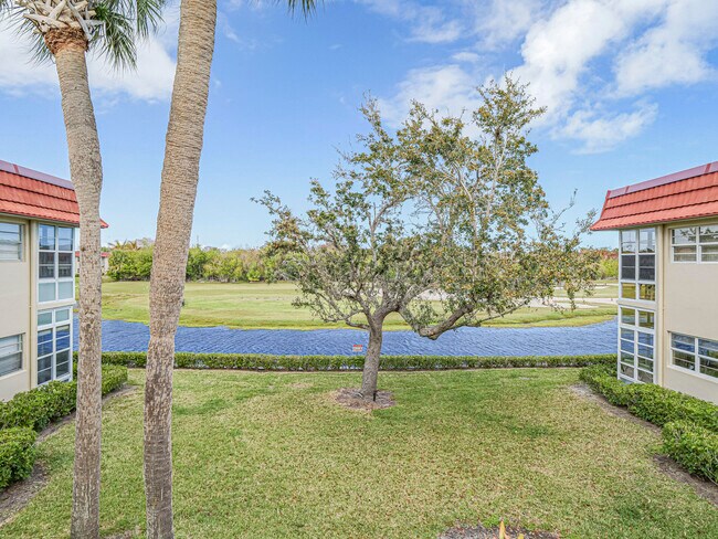 Foto del edificio - 74 Royal Oak Ct