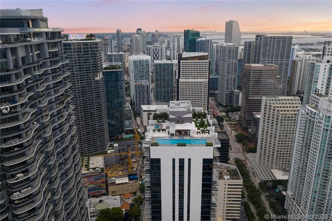 Foto del edificio - 1010 Brickell Ave