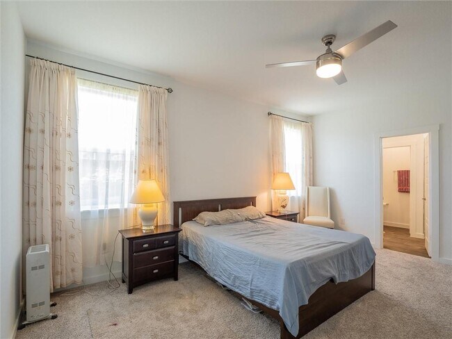 Foto del edificio - 14020 Neskar Dr