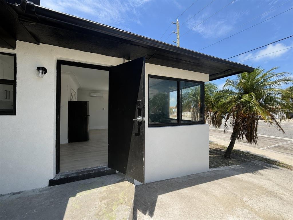 Building Photo - 600 Corey Ave
