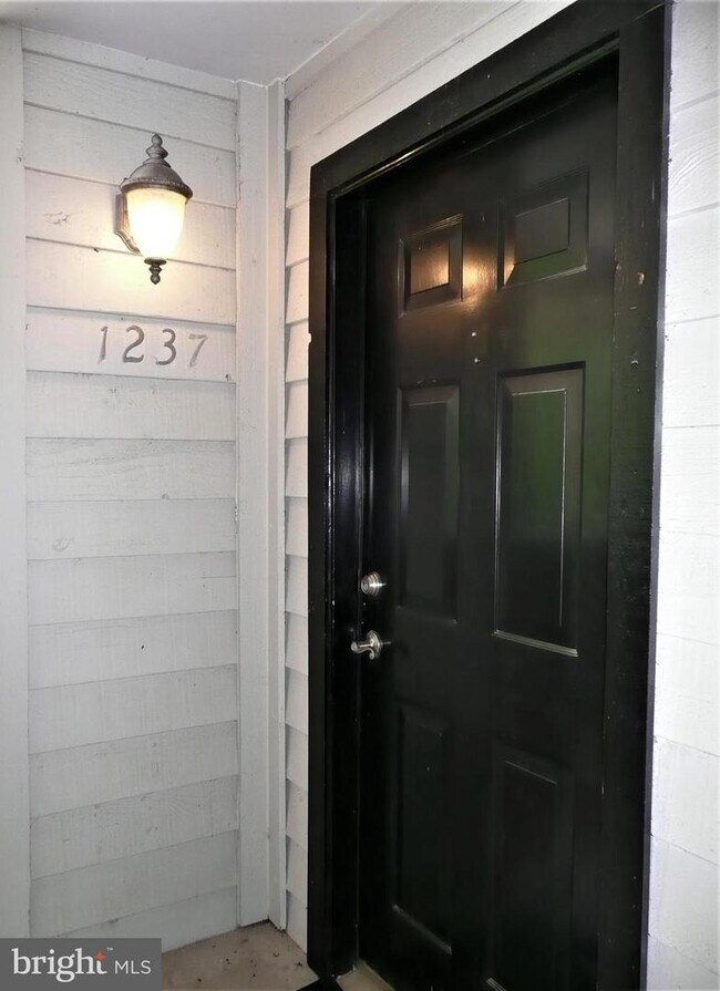 Foto del edificio - 12156 Penderview Terrace