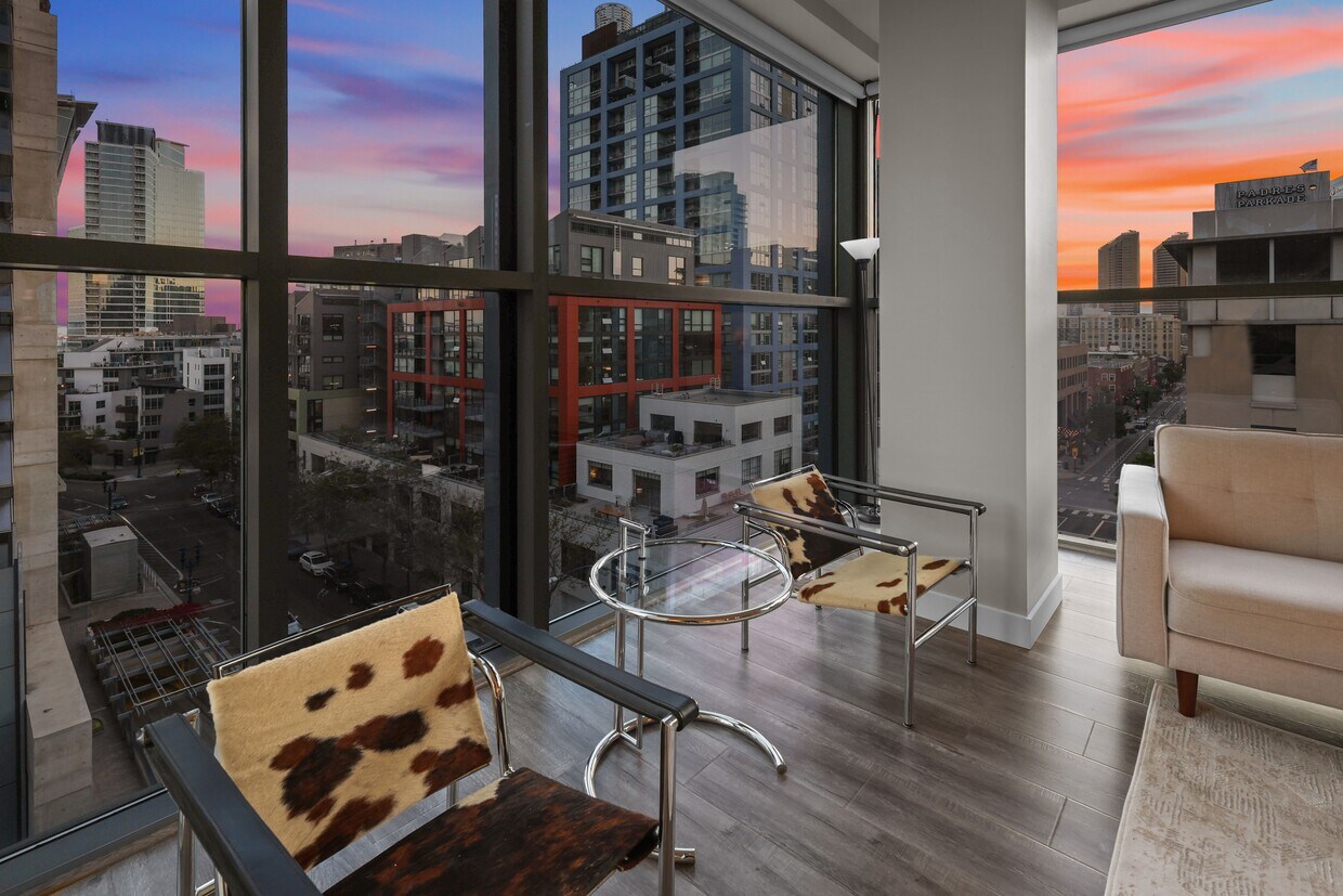 Foto principal - 1150 J St