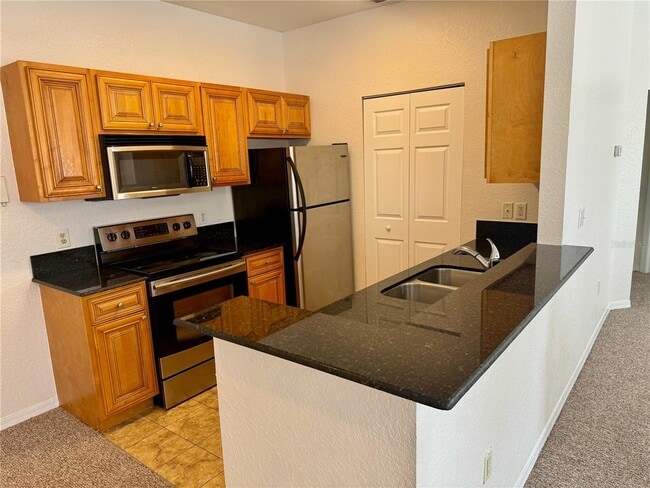 Building Photo - 832 Grand Regency Pointe