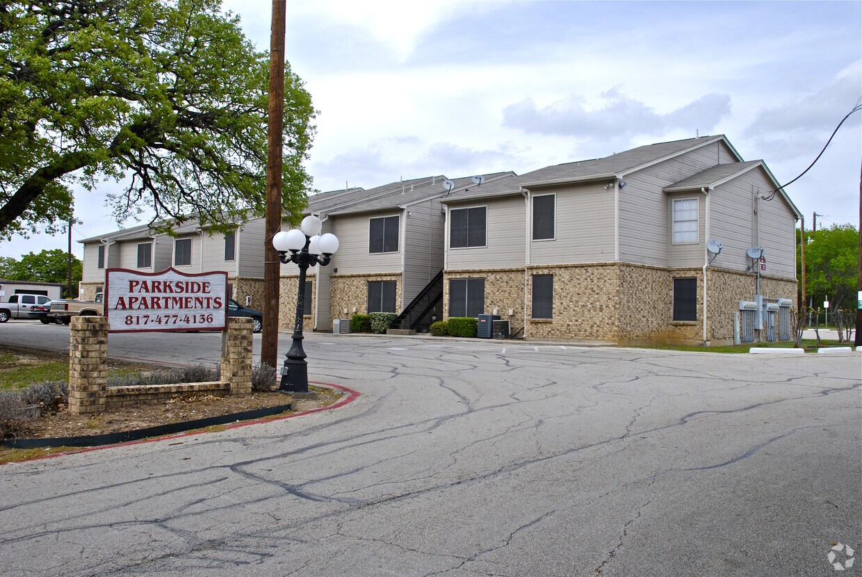 Parkside Apartments Apartments in Mansfield, TX