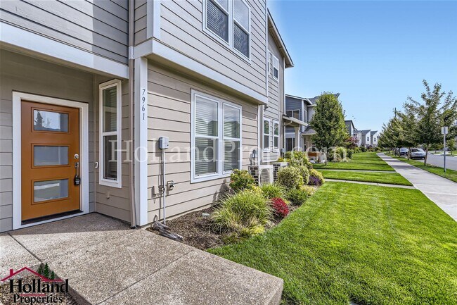 Foto del edificio - Modern 3-Bedroom Townhome in Hillsboro!