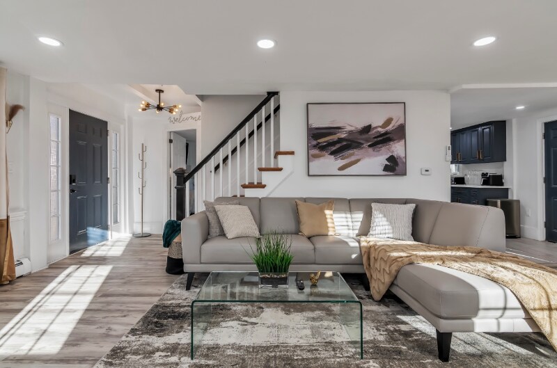 Primary Photo - 575 Prospect St