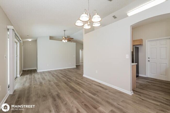 Building Photo - 2487 Hybrid Dr