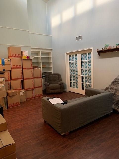 Foto del edificio - 2815 N Bell Ave